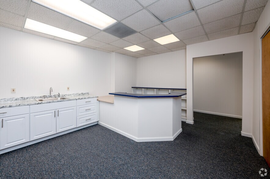 Photo of 3rd Floor Ste 305