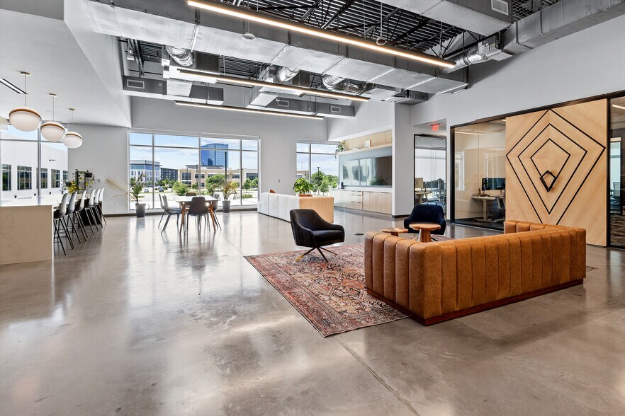 More Photos Of 8261 Belleview Dr, Plano Loft Creative Space For Lease