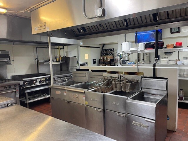 More Photos Of 3009 E Ash St, Goldsboro Restaurant For Sale