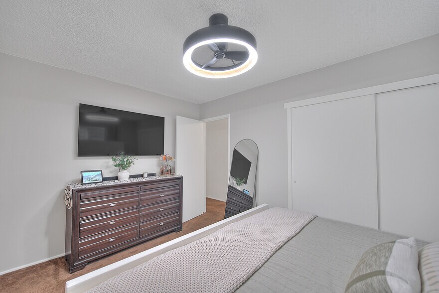 More Photos Of 275-299 Monte Vista St, La Habra Apartments For Sale