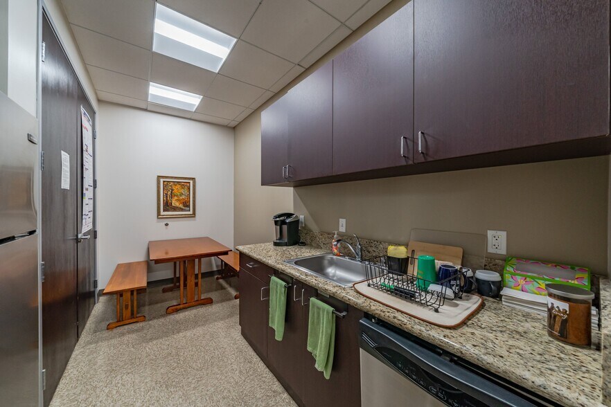 More Photos Of 6B Liberty, Aliso Viejo Office For Sale