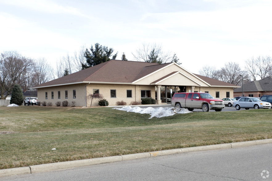 Primary Photo Of 1915 Georgetown Center Dr, Jenison Office For Lease