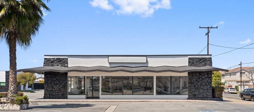 More Photos Of 6161 Lincoln Ave, Buena Park Unknown For Lease