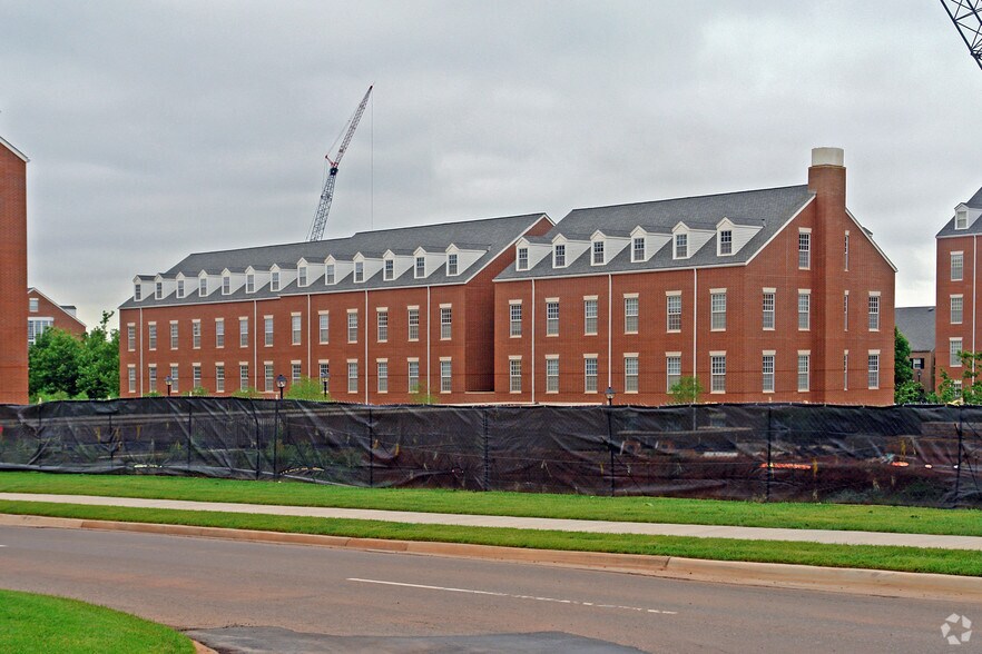 More Photos Of 6201 N Classen Blvd, Oklahoma City Office For Lease