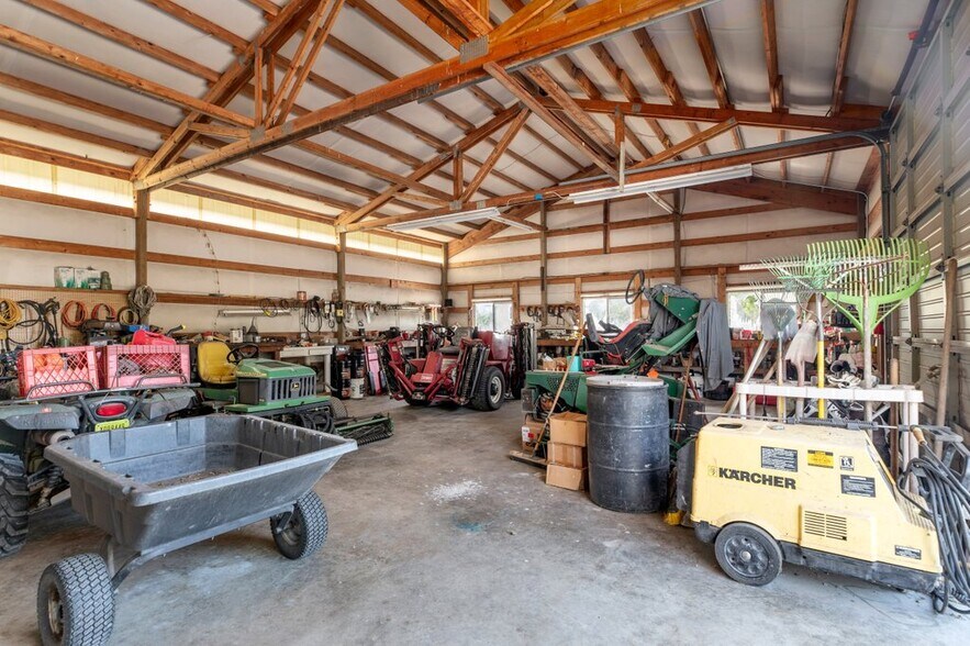 More Photos Of 597 Ducken Rd, Oak Harbor Golf Course Driving Range For Sale