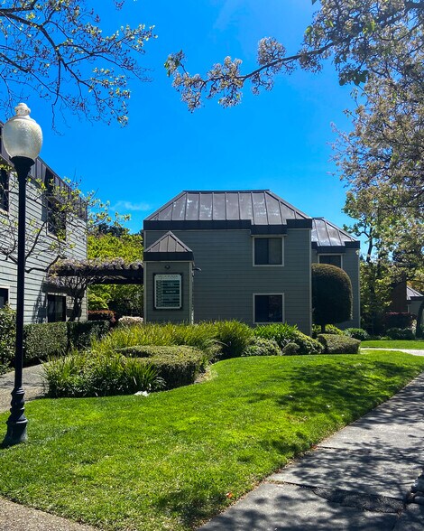 More Photos Of 3264-3266 Villa Ln, Napa Office For Sale