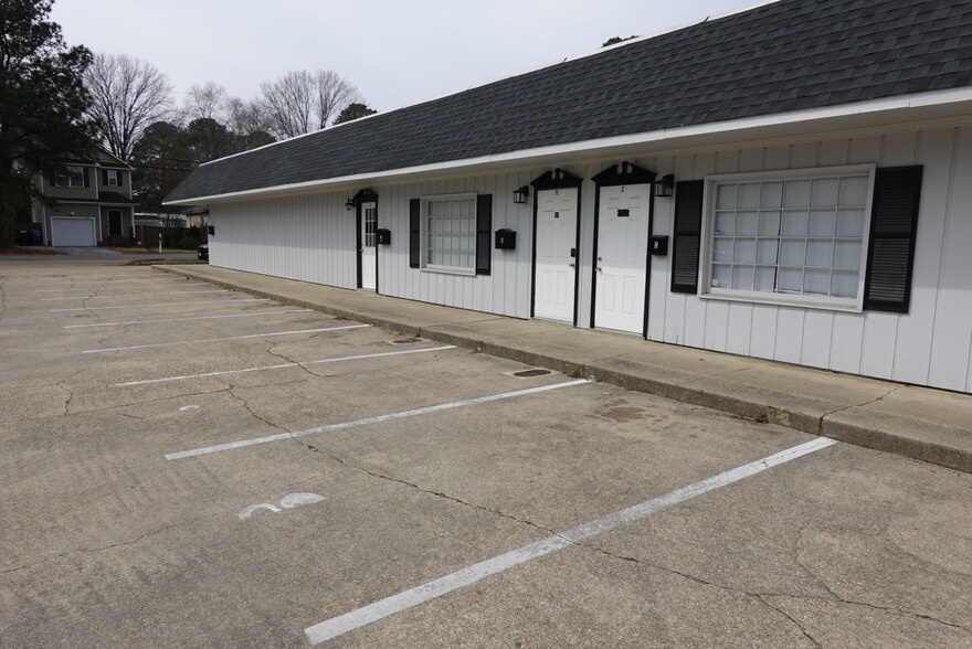 More Photos Of 1806 Hayward Ave, Chesapeake Loft Creative Space For Lease