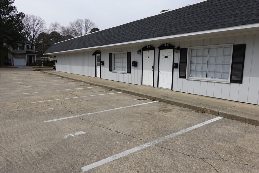 More Photos Of 1806 Hayward Ave, Chesapeake Loft Creative Space For Sale