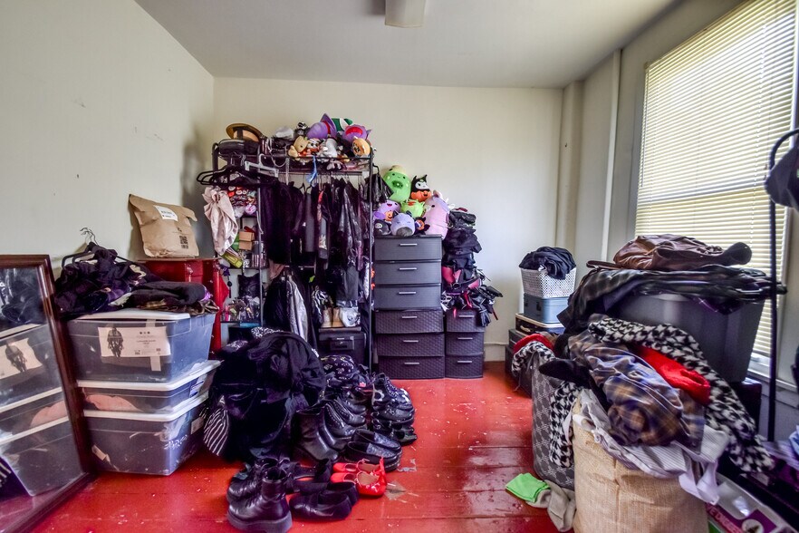 More Photos Of 13-15 Main St, Madison Office For Sale