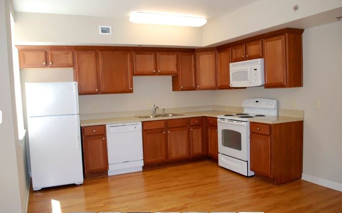 More Photos Of 301 W Washington, Kirksville Apartments For Sale