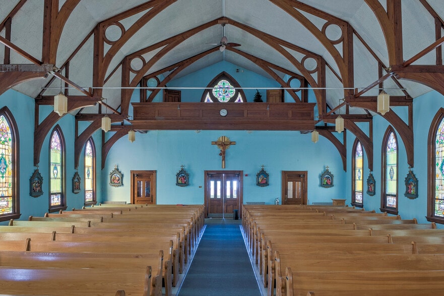 More Photos Of 33 School St, Troy Religious Facility For Sale