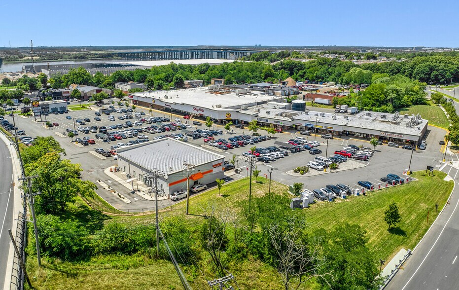 More Photos Of 365 Convery Blvd, Perth Amboy Unknown For Lease