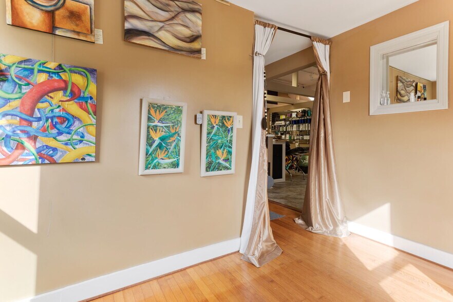 More Photos Of 1911 Margaret St, Winston-Salem General Retail For Sale
