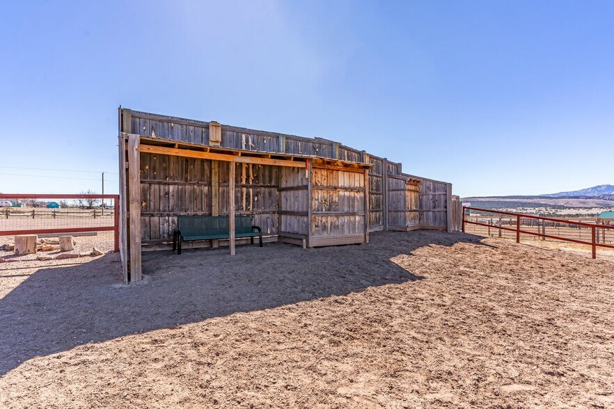More Photos Of 39 County Road 3A, Canon City Storefront For Sale