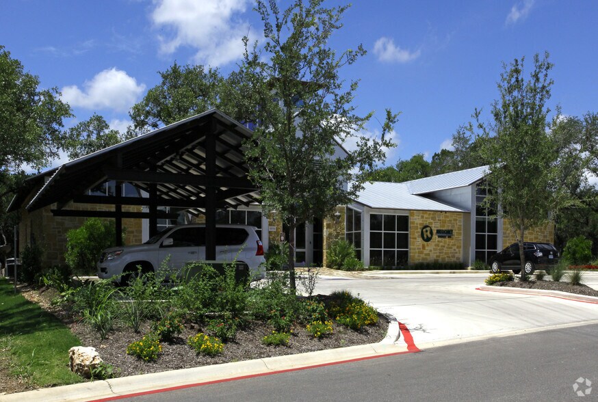 More Photos Of 16111 Via Shavano, San Antonio Office For Lease