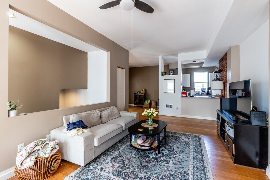 More Photos Of 158 Park St, Buffalo Apartments For Sale