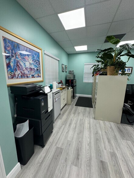 More Photos Of 1201-1237 N Federal Hwy, Delray Beach Freestanding For Lease