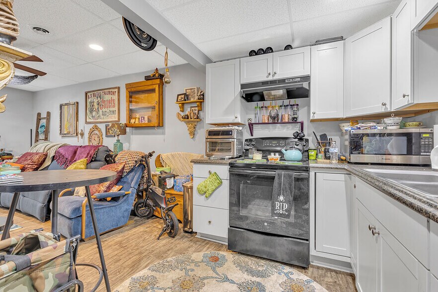 More Photos Of , New Brighton General Retail For Sale