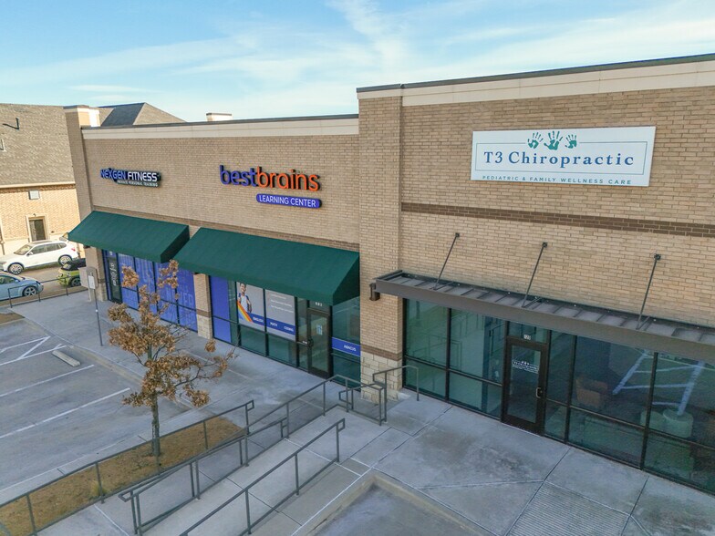 More Photos Of 1680 E Stacy Rd, Allen Storefront For Sale