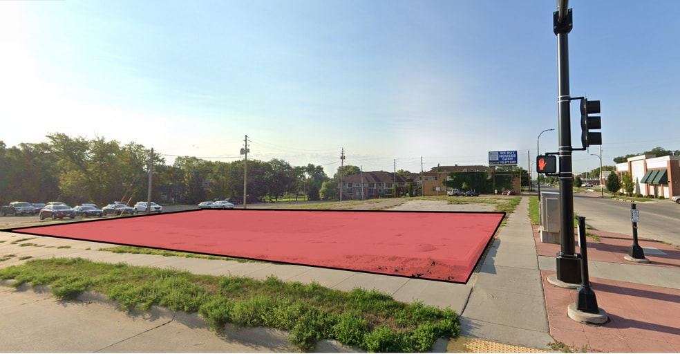 Primary Photo Of 2620 Pierce St, Sioux City Land For Sale