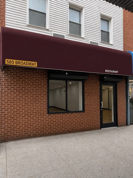 Primary Photo Of 19 Throop Ave, Brooklyn General Retail For Lease