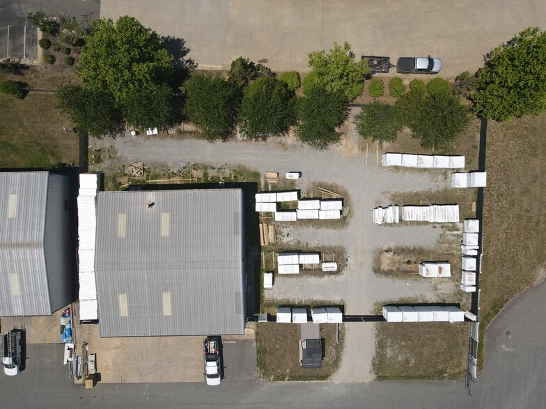 More Photos Of 28 Perchwood Dr, Fredericksburg Warehouse For Lease
