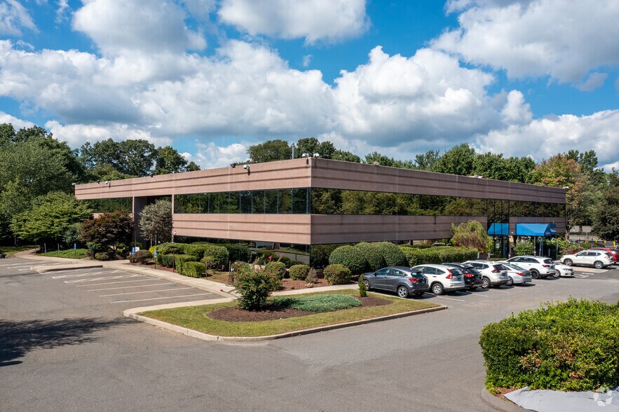 7 Cambridge Dr, Trumbull, CT 06611 Office For Lease