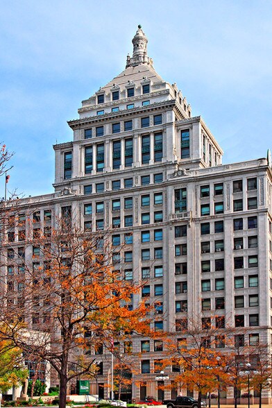 More Photos Of 416 Main St, Peoria Coworking Space