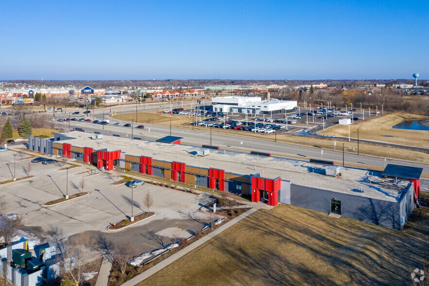 More Photos Of 2603 W Rawson Ave, Oak Creek Medical For Lease