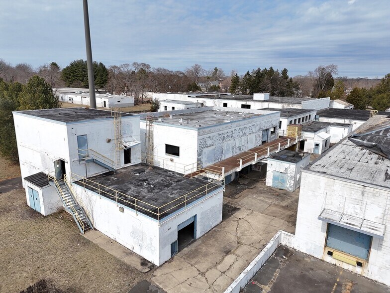 More Photos Of 110 Woodfern Rd, Branchburg Warehouse For Sale