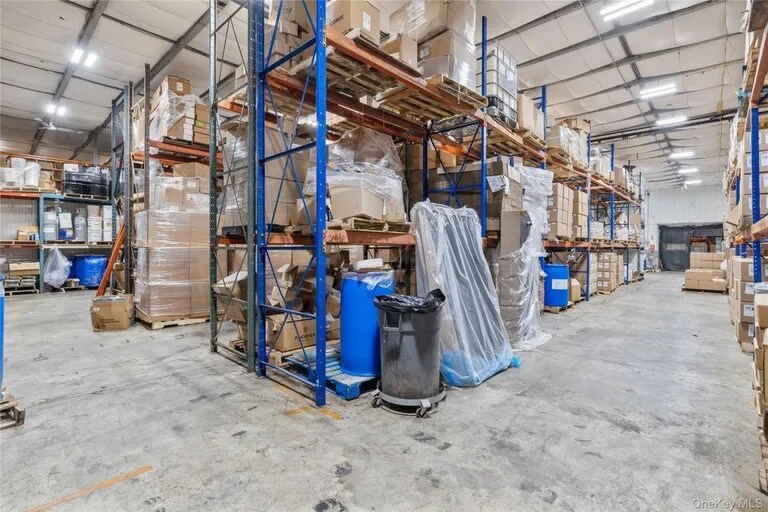 More Photos Of 380 NY-210, Stony Point Warehouse For Lease