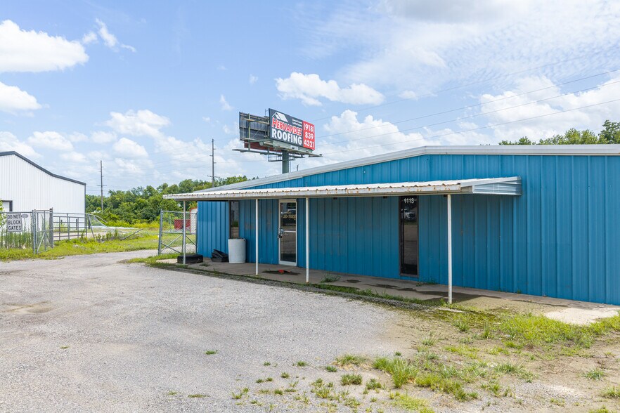 More Photos Of 479247 US Highway 64, Roland Flex For Sale