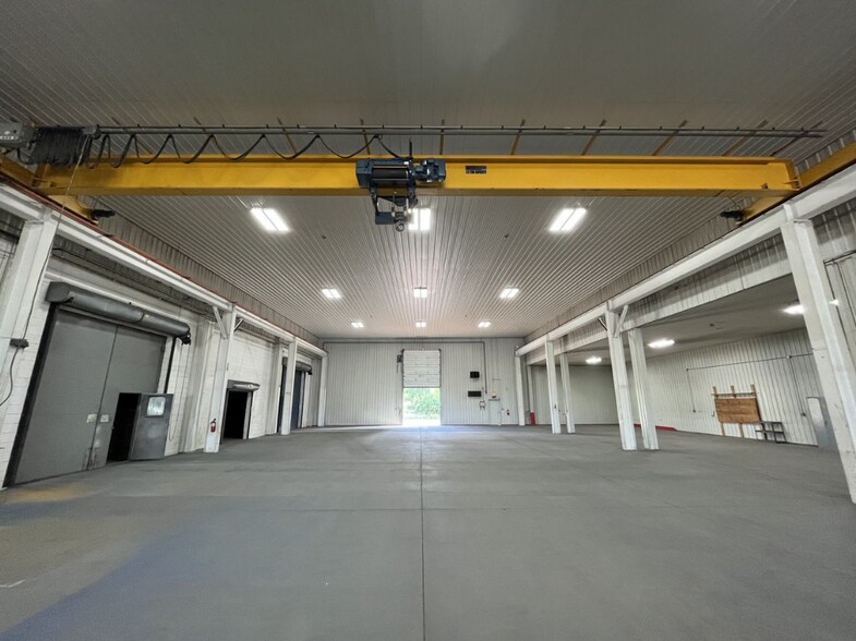 More Photos Of 2100 17 Mile Rd, Kent City Warehouse For Lease