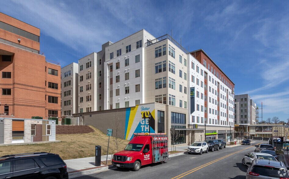 More Photos Of 22 E Susquehanna Ave, Towson Apartments For Lease