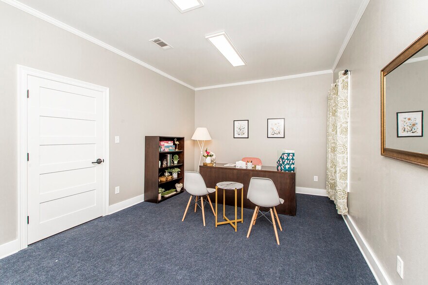 More Photos Of 302 Louisiana Ave, Bogalusa Office For Lease