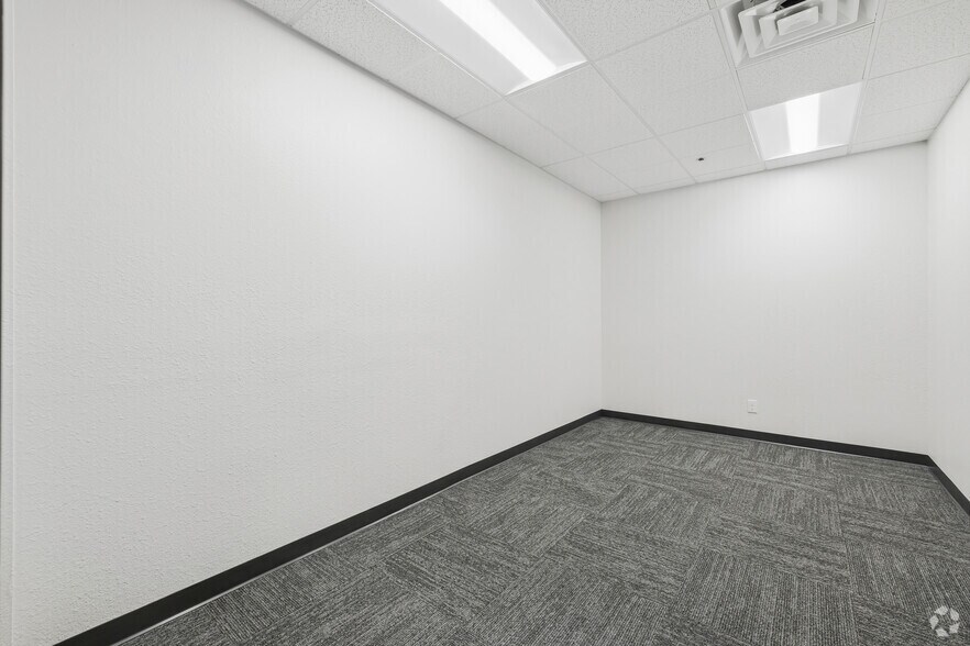 More Photos Of 2200 Denton Dr, Austin Unknown For Lease