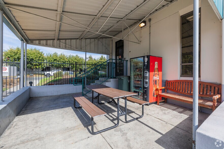 More Photos Of 33400 Dowe Ave, Union City Refrigeration Cold Storage For Lease