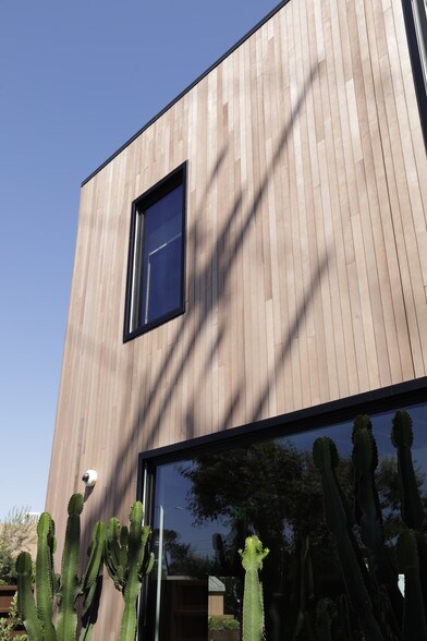 More Photos Of 606-654 Venice Blvd, Venice Loft Creative Space For Lease