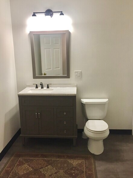 More Photos Of 147 Georgetown Rd, Beaver Falls Apartments For Sale