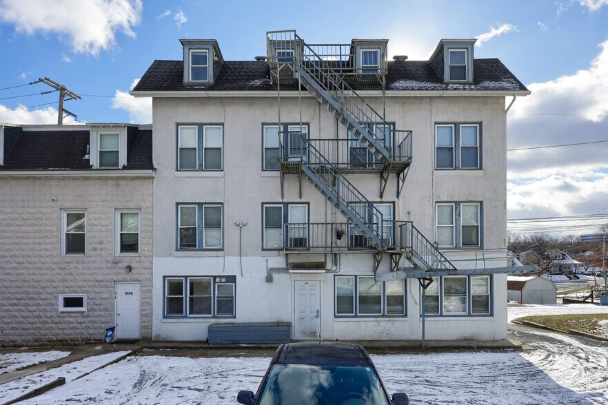 More Photos Of 420-422 Douglass St, Wyomissing Apartments For Sale