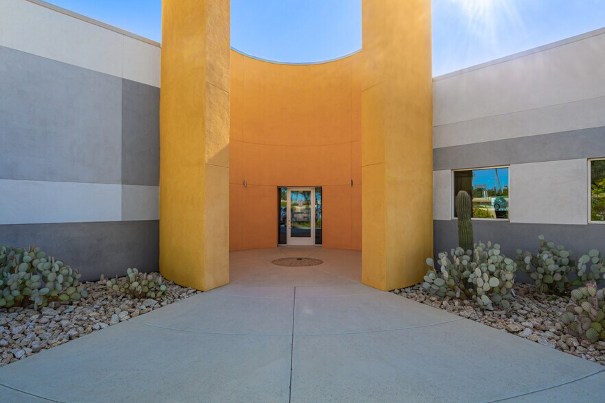 More Photos Of 13404 N Del Webb Blvd, Sun City Medical For Lease