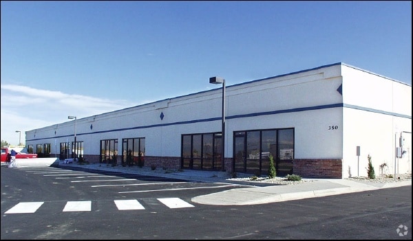 More Photos Of 374 Norfolk St, Aurora Warehouse For Sale