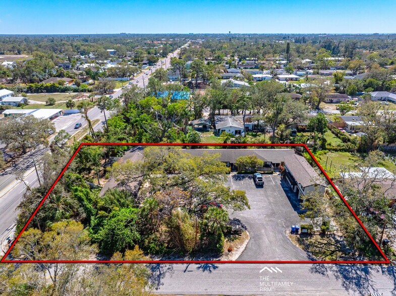 Primary Photo Of 2720-2750 Hope St, Sarasota Apartments For Sale