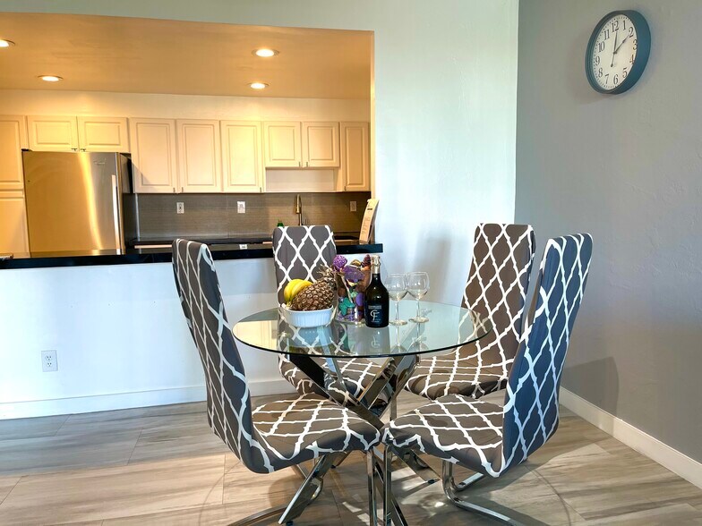 More Photos Of 19370 Collins Ave, Sunny Isles Beach Apartments For Sale