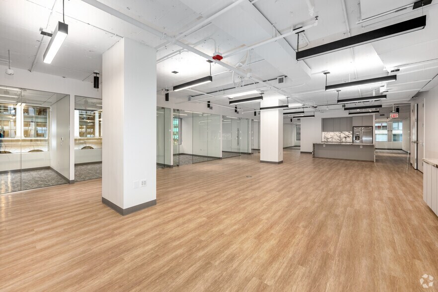 More Photos Of 1156 15th St NW, Washington Office For Lease