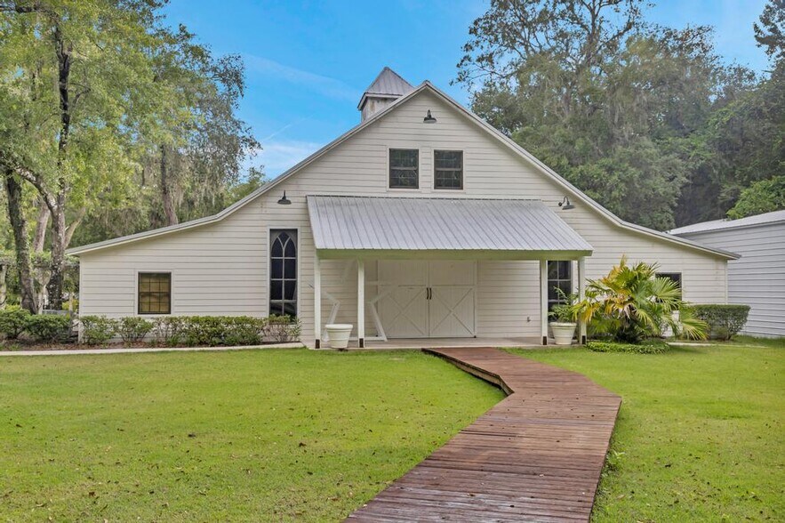 More Photos Of 485 Chandler Oaks Ln, Saint Augustine Lodge Meeting Hall For Sale