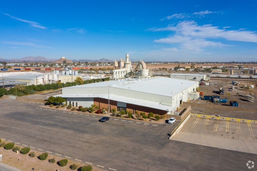 More Photos Of 1474 N VIP Blvd, Casa Grande Manufacturing For Sale