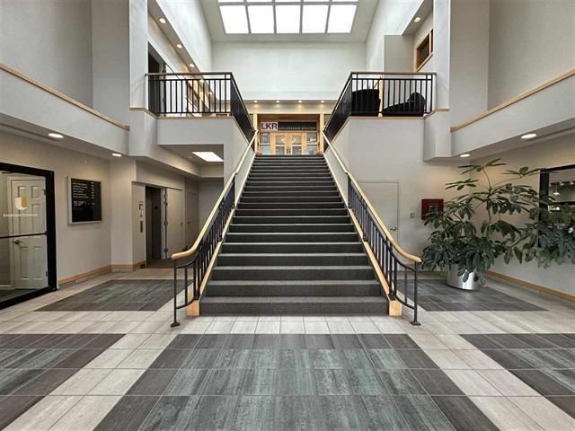 More Photos Of 2346 Mormon Trek Blvd, Iowa City Office For Lease