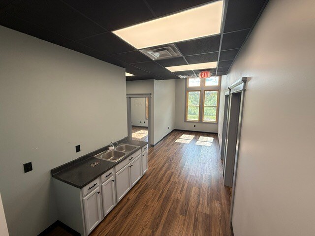 More Photos Of 520 Lew Dewitt Blvd, Waynesboro Medical For Lease