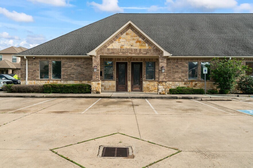Primary Photo Of 439 Mason Rd, Katy Medical For Sale